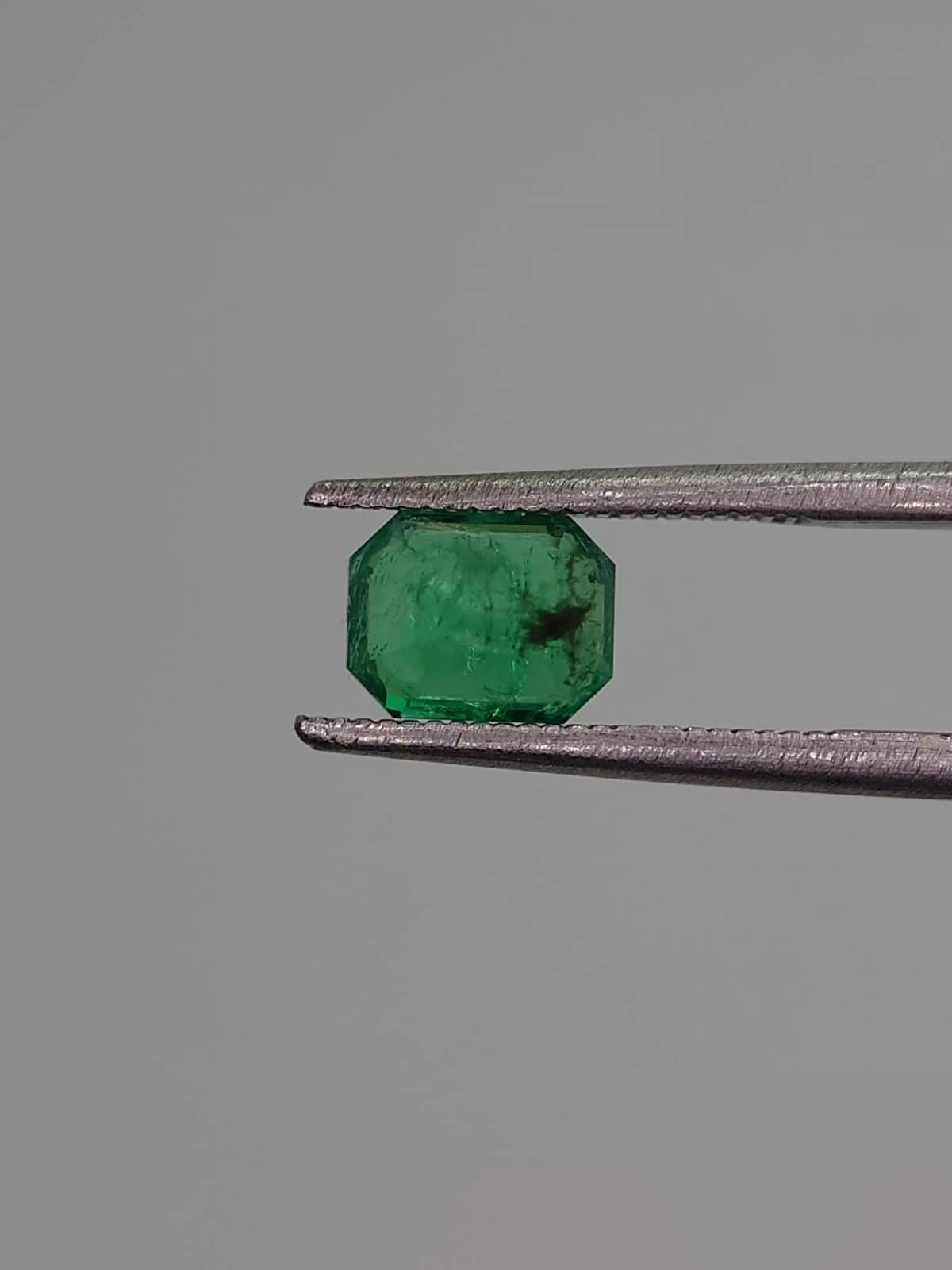 1.17ct Natural Emerald Loose Gemstone from Panjshir  Valley Afghanistan — view 3